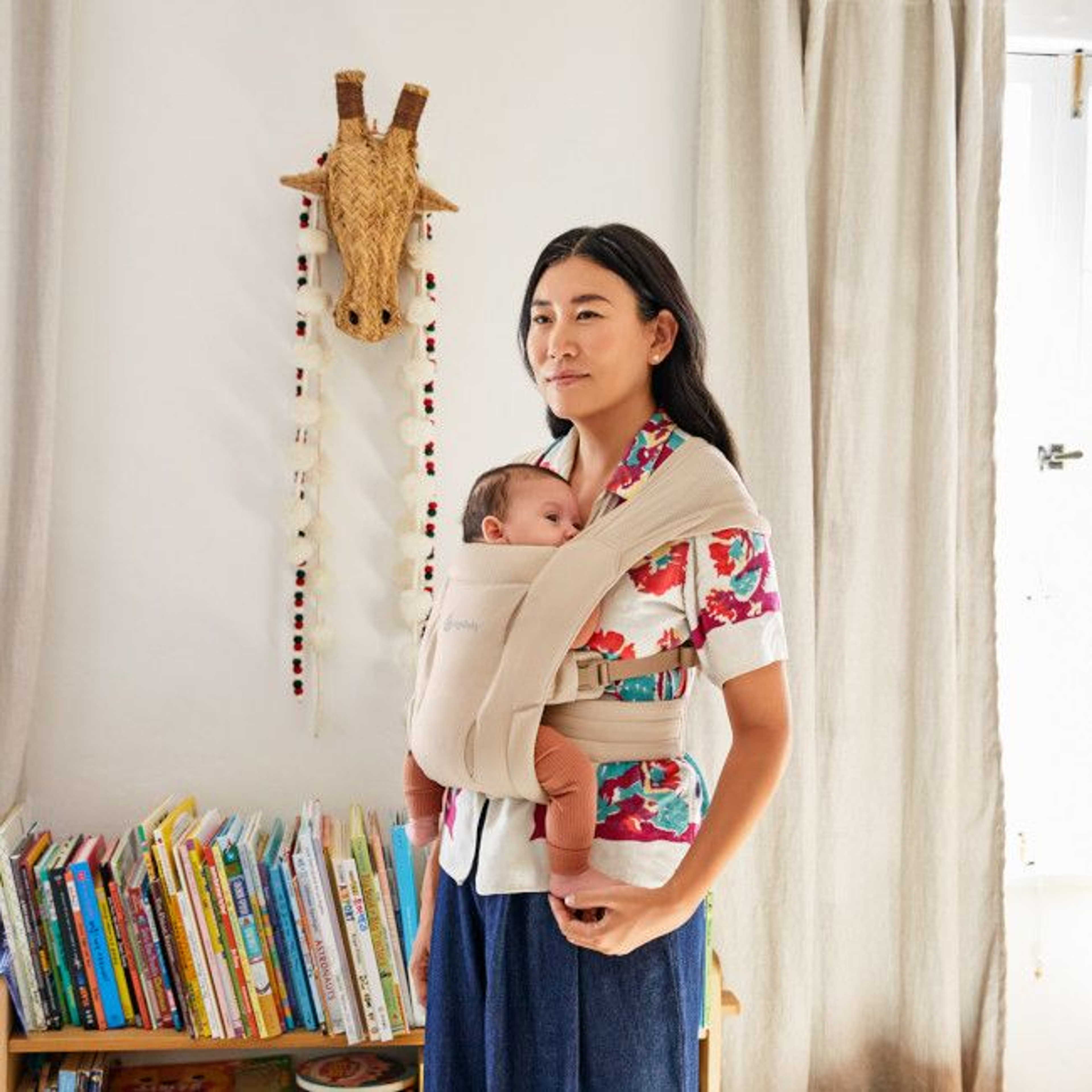 ergobaby_embrace_soft_air_mesh_cream005