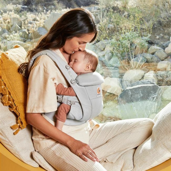 Ergobaby Porta-Bebé Omni Dream Cinza Pérola EBCDRGRY