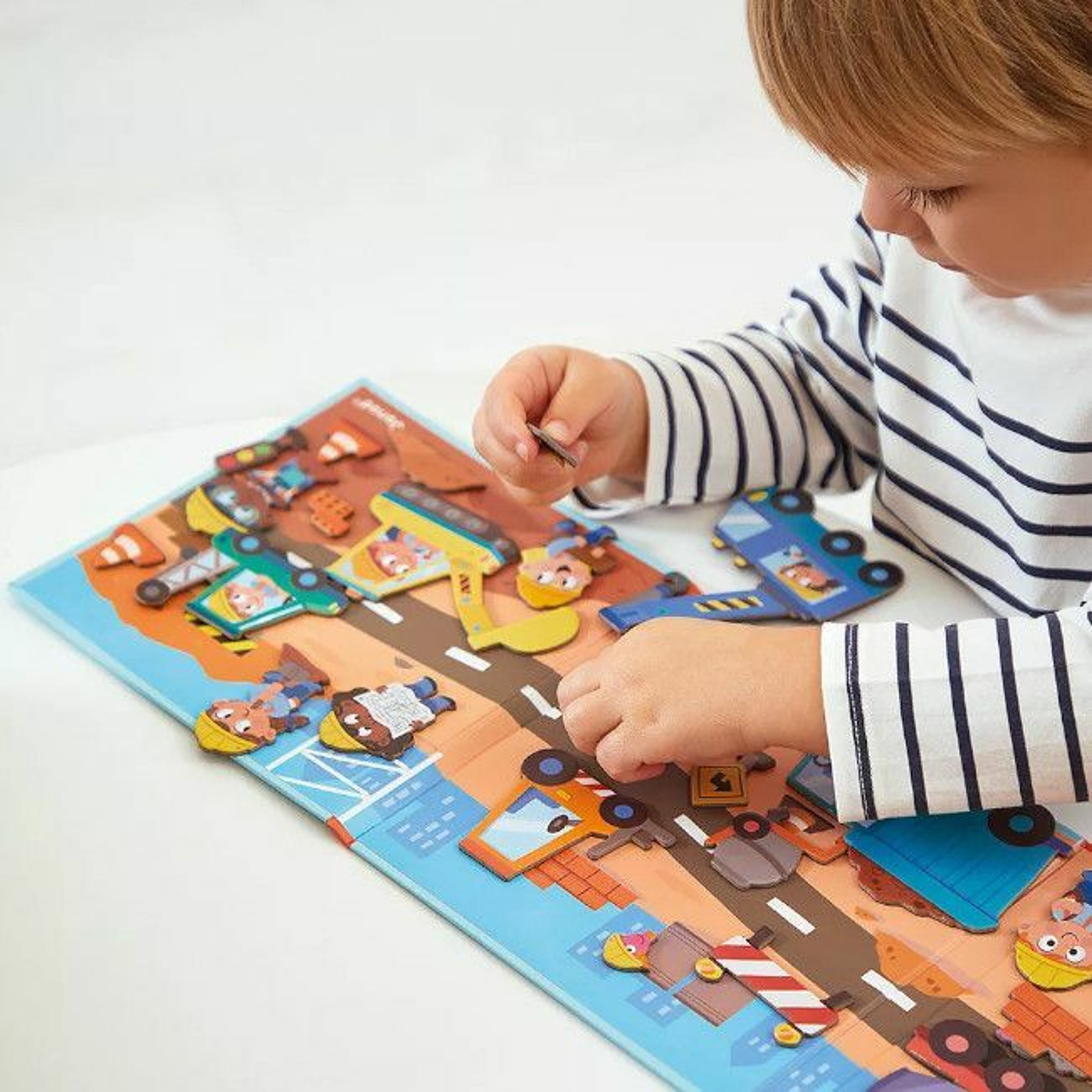 Janod Livro Magnético Magneti'stories Construção +3 Anos J05454