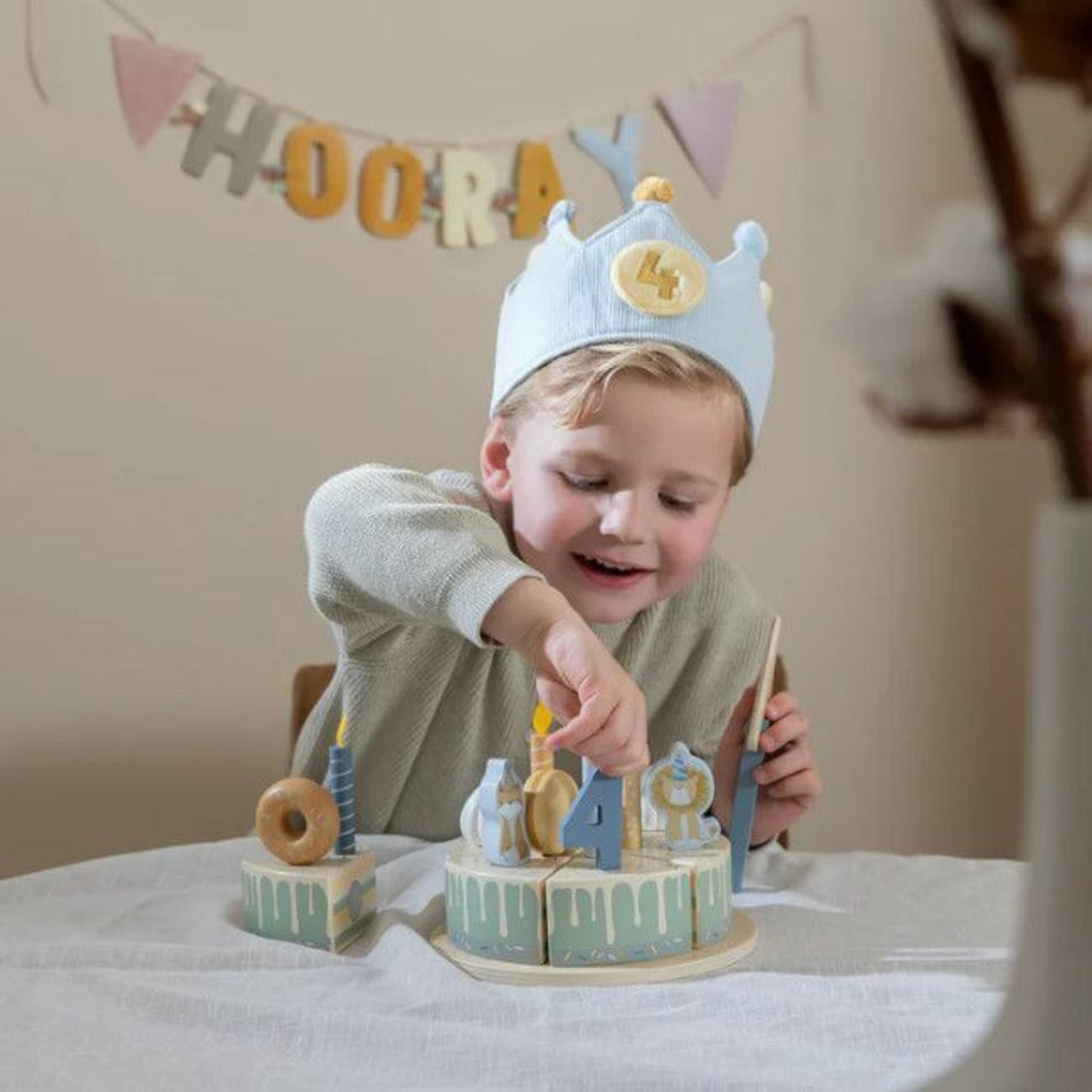 Little Dutch Coroa de Aniversário Azul +12M LD4516