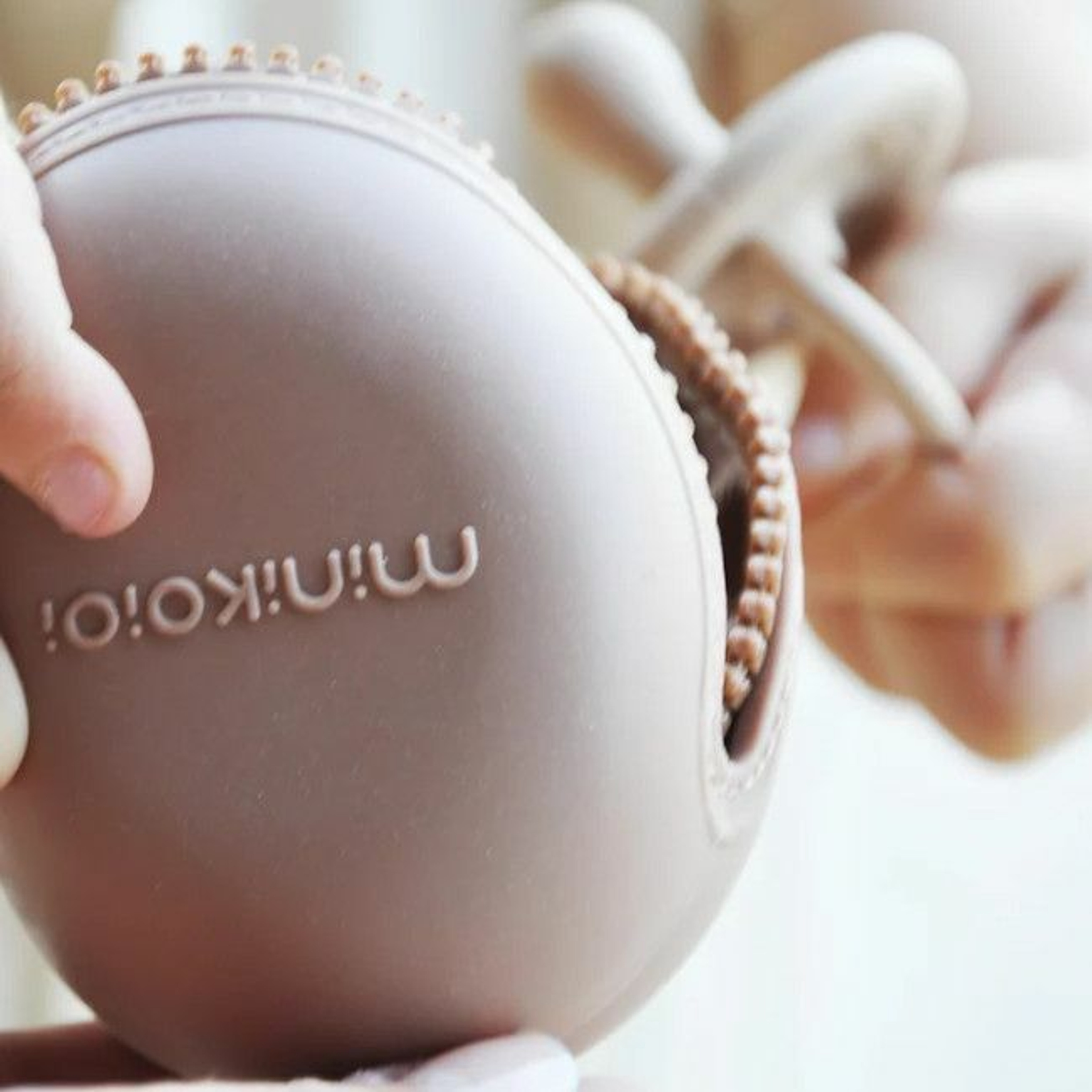 MinikOiOi Porta-Chupeta Pod Pinky Pink 261101230002