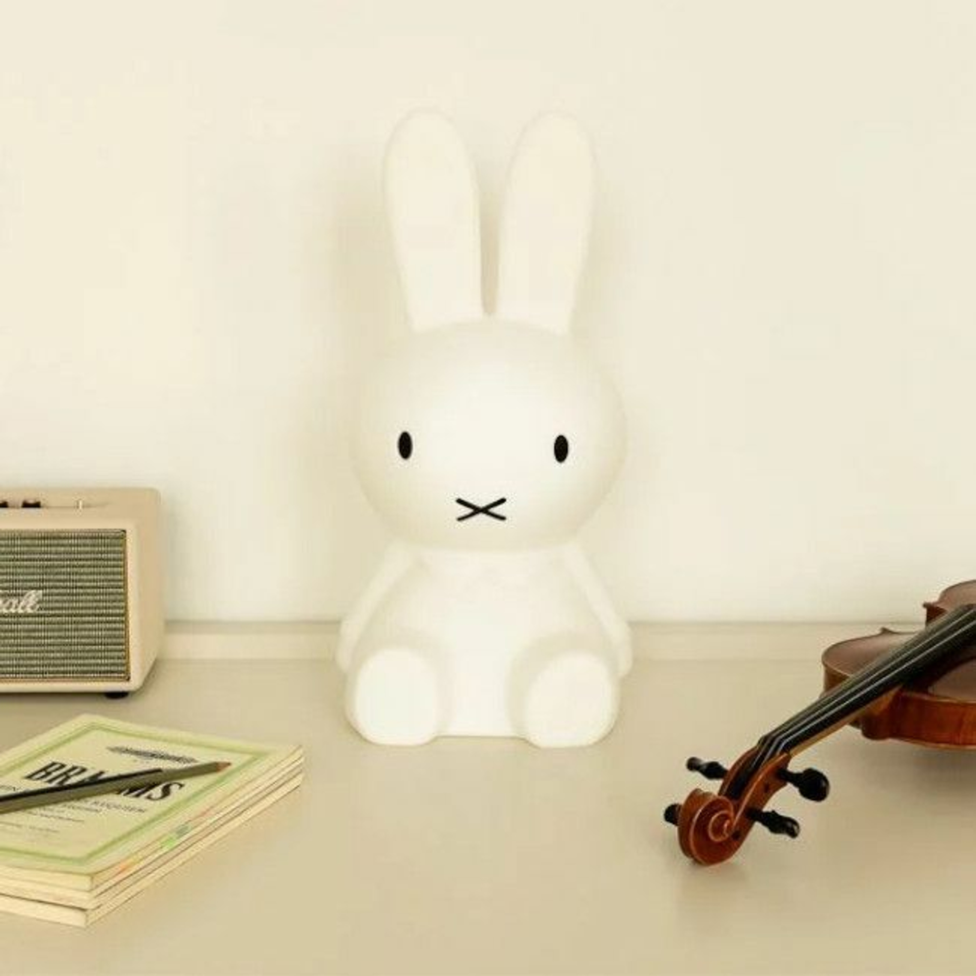 Mr. Maria Candeeiro Star Light Miffy
