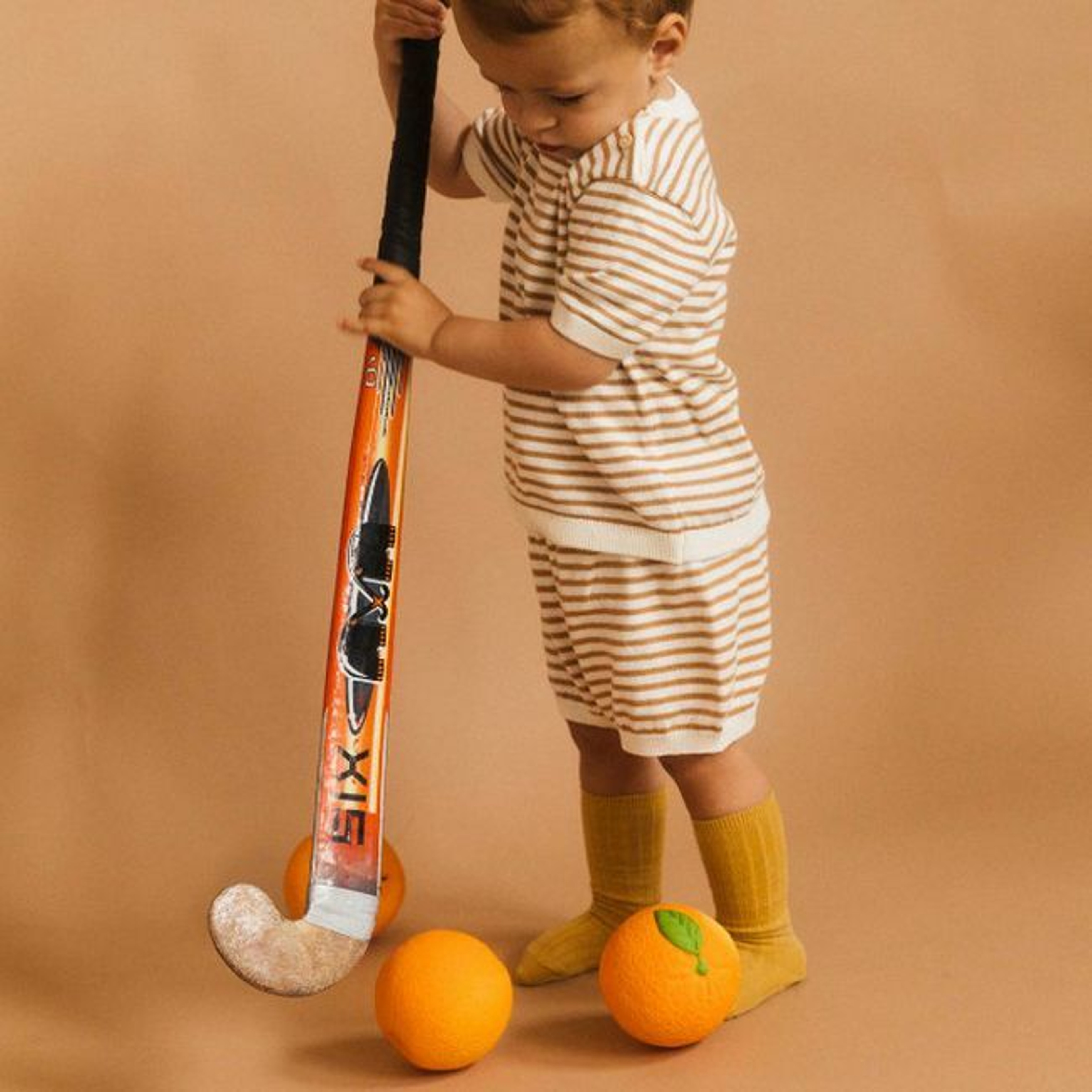 Oli&Carol Bola Sensorial Laranja +0M L-BALL-ORANGE