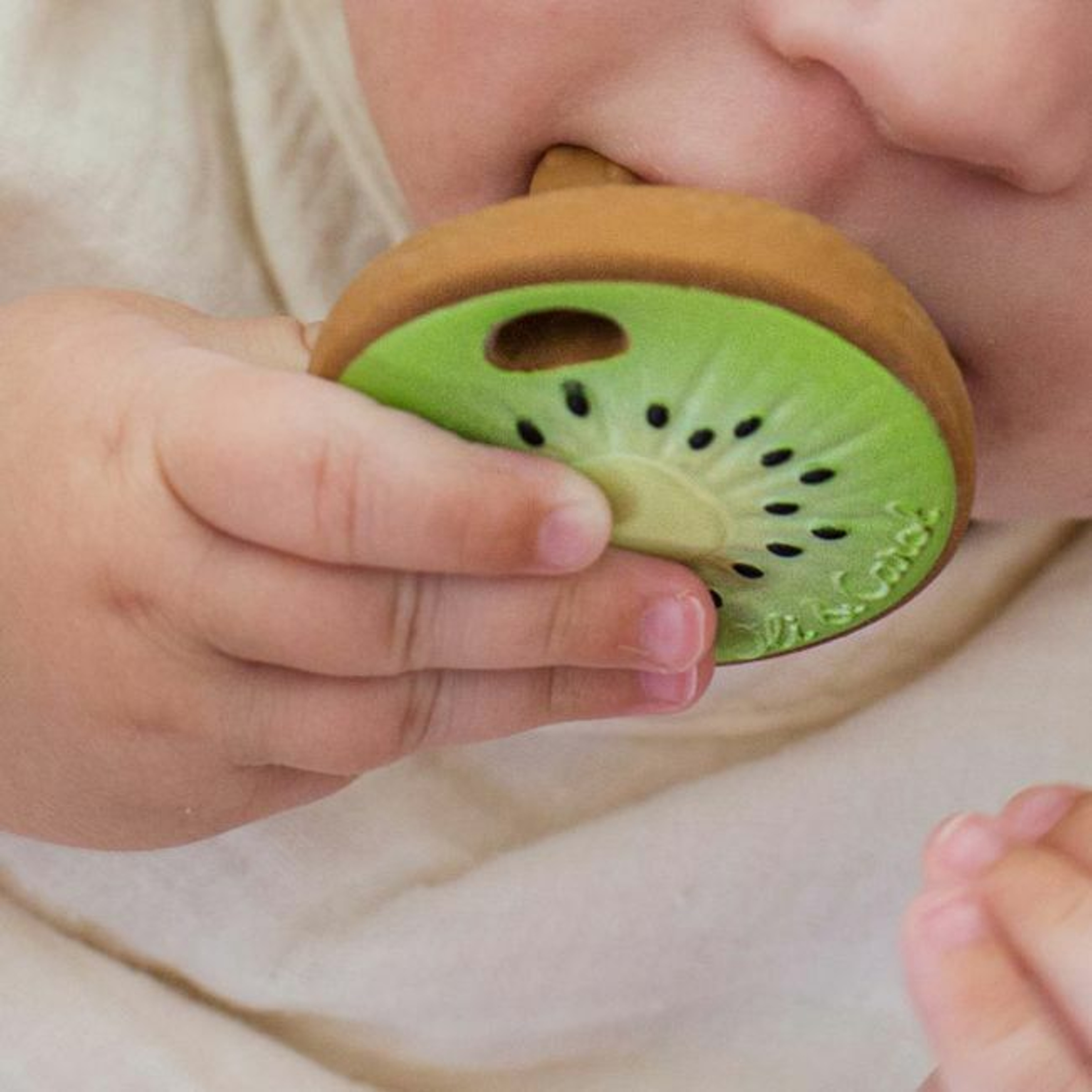 Oli&Carol Mordedor Chewy-to-Go Kiwi Jose Antonio L-KIWI-UNIT