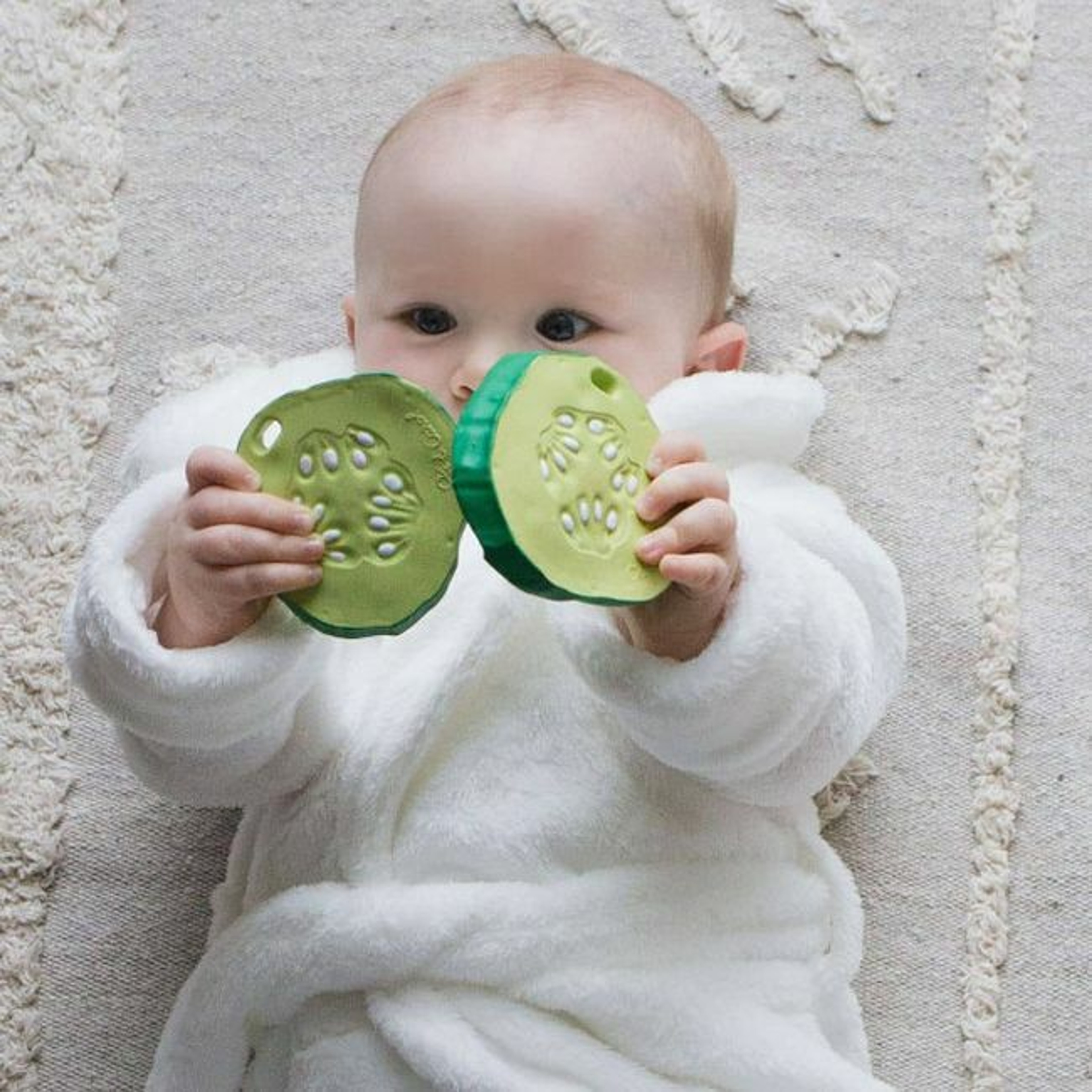 Oli&Carol Mordedor Pepino L-CUCUMBER-UNIT