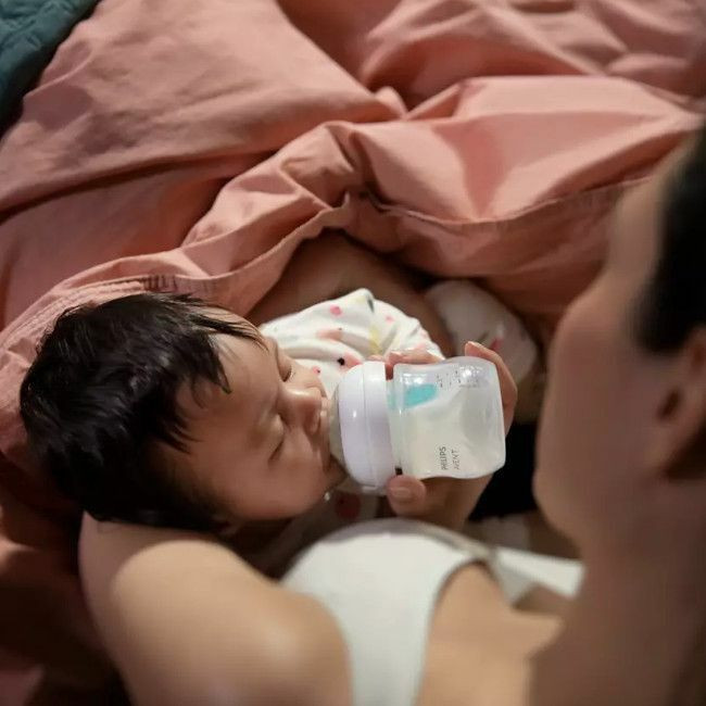 Philips AVENT Biberão Natural Response AirFree 125ml SCY670/01