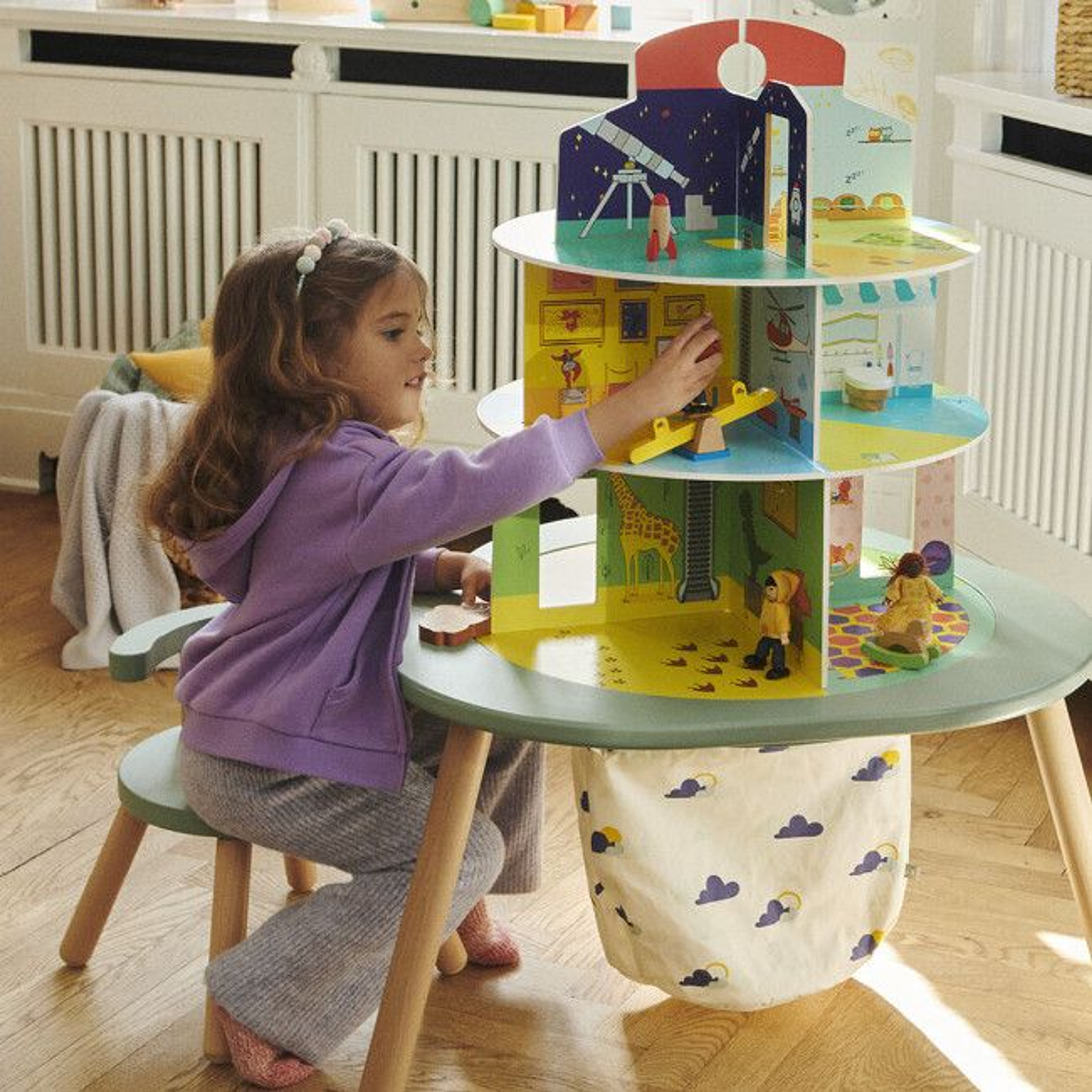 stokke_mutable_casa_playhouse_mesa_atividades002