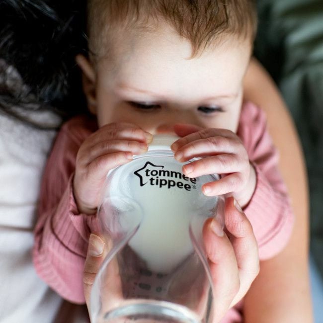 Tommee Tippee Biberão Closer to Nature Vidro 250ml 42243890