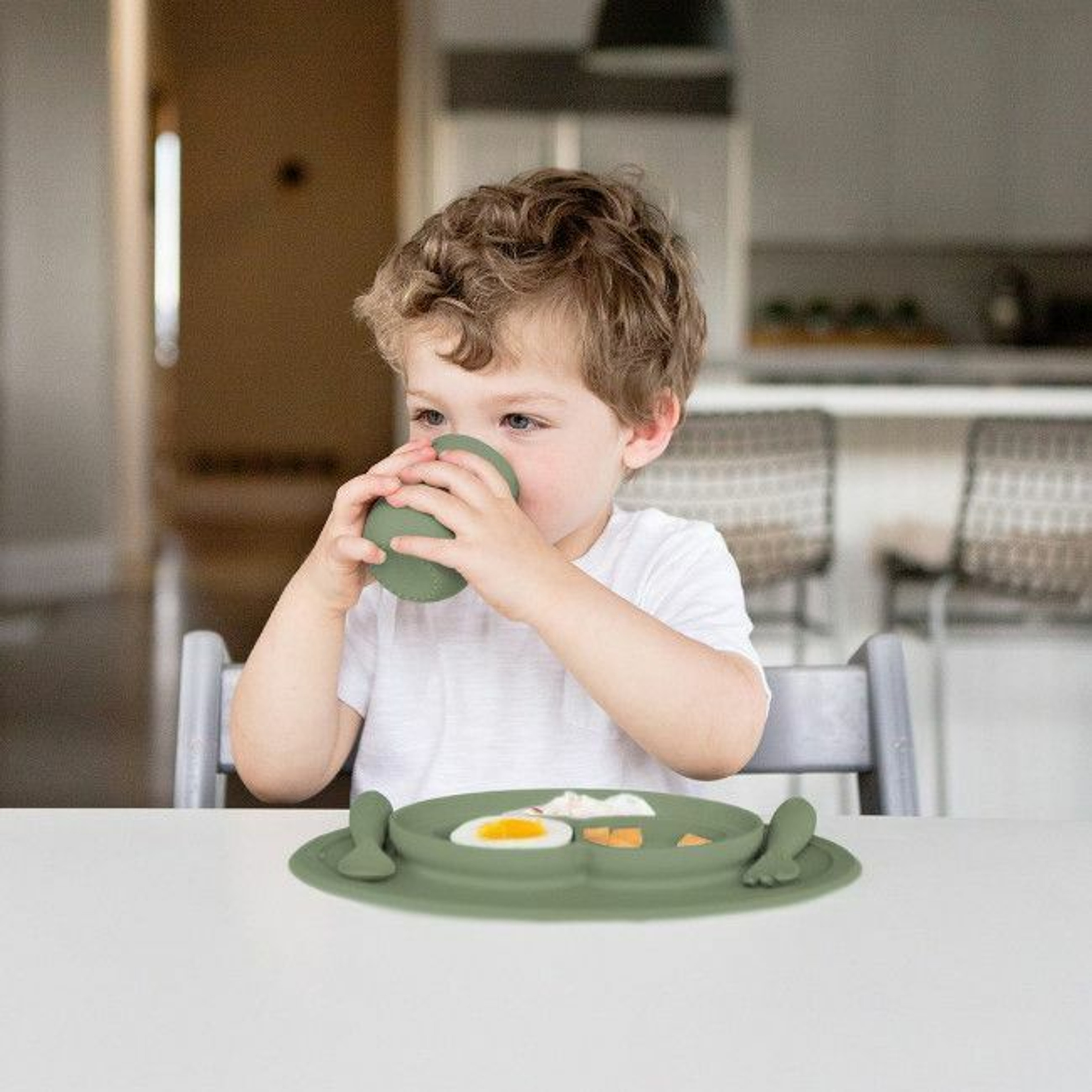 ezpz Mini Cup Verde Oliva EUMCO001