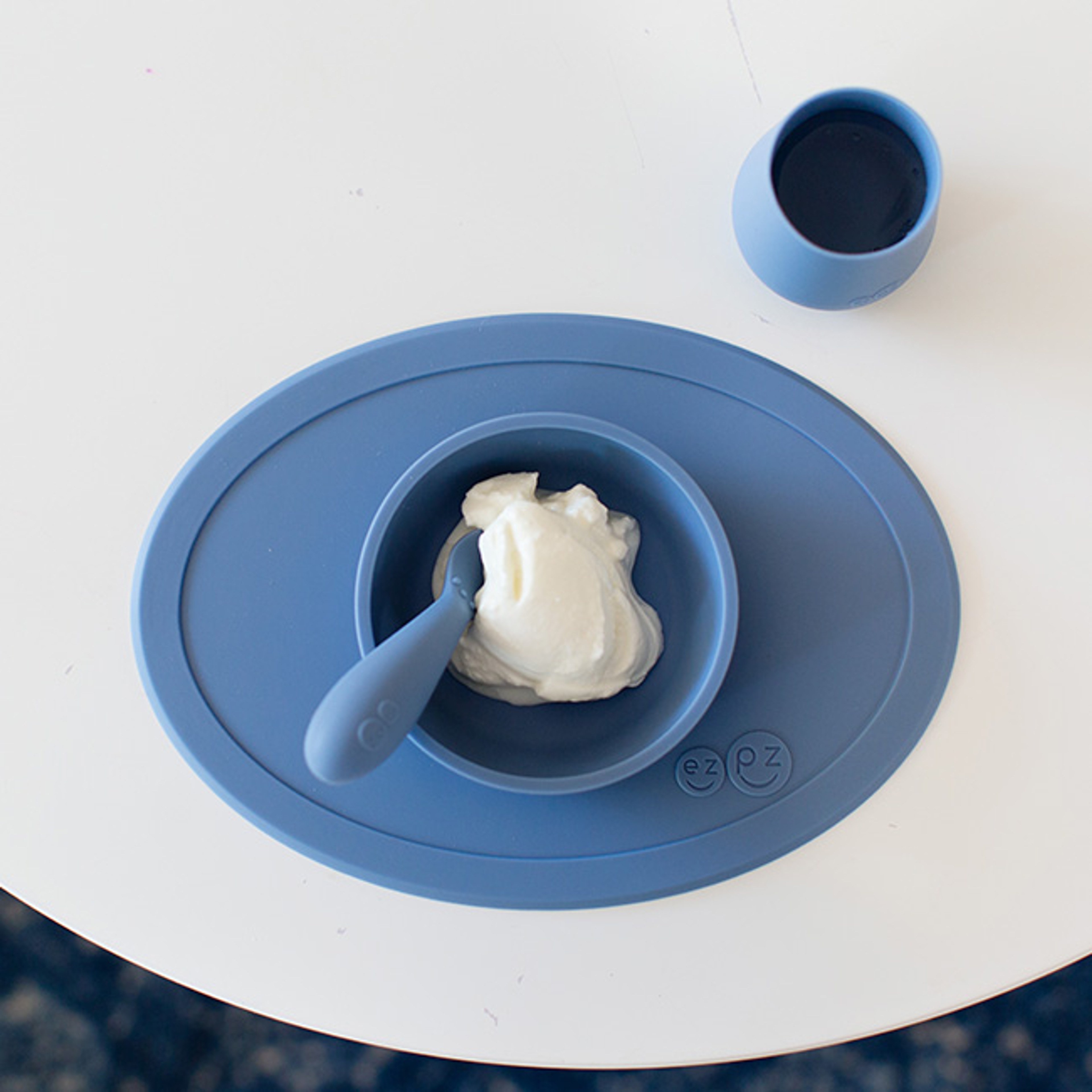 ezpz Primeiro Conjunto de Alimentação Azul Escuro4