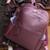 pasito_pasito_mochila_mama_london_cherry005