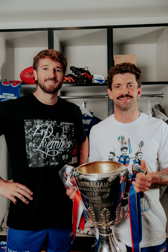 Western Bulldogs 2016 Premiership Anniversary Icons Tee