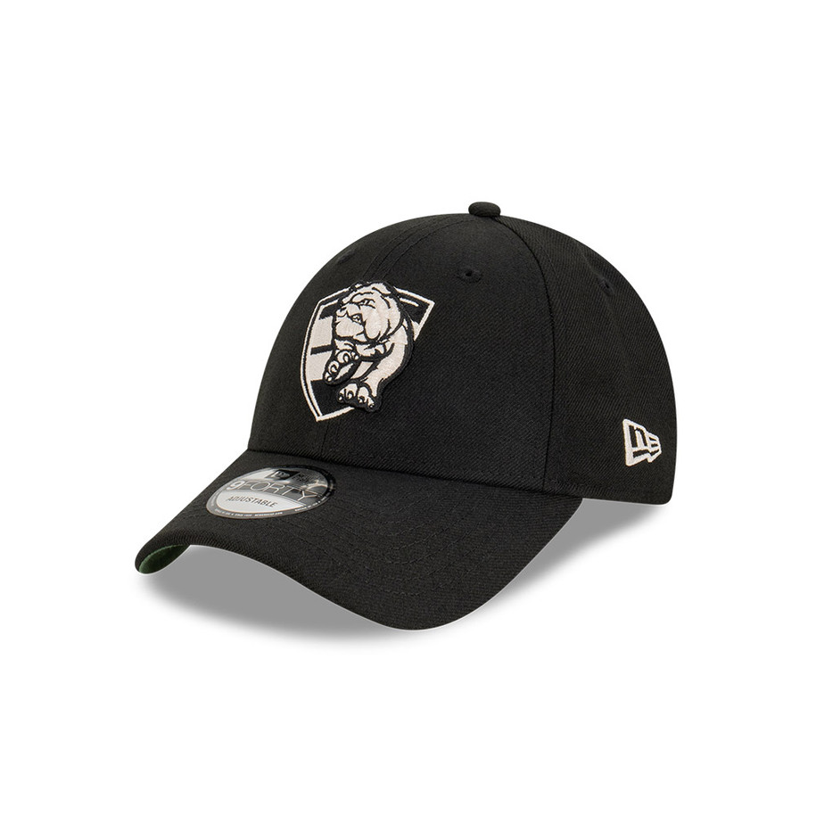 Western Bulldogs 2023 New Era Premium Cloth Strap Cap