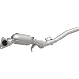MagnaFlow Direct Fit Catalytic Converter 11-15 Volkswagen Touareg V6 3.6 OEM Underbody