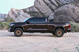 Fabtech 2022 Toyota Tundra 4WD Factory Rear Coils 3in UCA Sys w/Fr Dirt Logic 2.5 Resi C/O Rr Coil