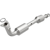 MagnaFlow Direct Fit Catalytic Converter 07-09 Toyota Tundra/Sequoia V8 4.7L