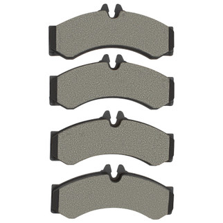 R1 02-06 Freightliner Sprinter 3500 Front Semi Met Brake Pads