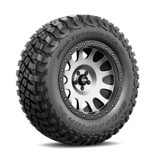 BFGoodrich Mud-Terrain T/A KM3 LT275/70R17 121/118QLRE