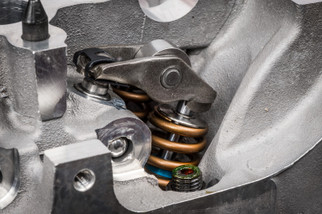 APR 12-16 Porsche Panamera Valve Spring - Single