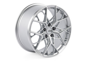 APR A02 Flow Formed 18x8.5 / 5x112 / ET45 / 66.5mm Bore / Silver Wheel