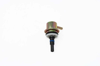 Aeromotive VaporWorx Gen 5/6 Camaro SS Fuel Pressure Regulator Adapter