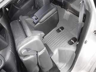 WeatherTech 19-24 Infiniti QX80 Rear FloorLiner HP - Grey