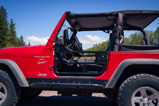 Bestop 97-02 Jeep Wrangler TJ Header Safari Bikini (Mesh)