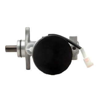 DFC 99-03 Chevrolet Tracker Brake Master Cylinder