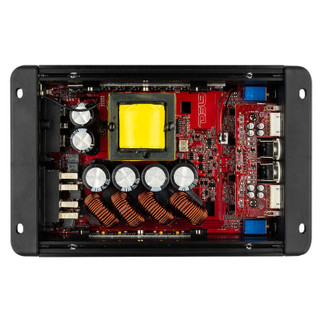 DS18 4-Channel Amp 2x 800/4ohm Bridge 4 x 400/2ohm 4 x 240/4ohm Watts RMS Class D
