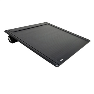 Westin 15-25 Ford F-150 (Incl. 22-25 Lightning) 5.5ft Bed Electric Retractable Tonneau Cover - Black
