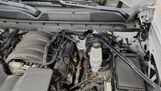 J&L 14-18 Chevy Silverado 1500 / 14-18 GMC Sierra 1500 4.3L V6 Oil Separator - Clear Anodized