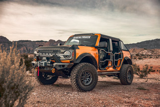 Husky Liners 21-25 Ford Bronco 2/4dr. (Excl. Raptor) Aeroskin II - Tex. Blk