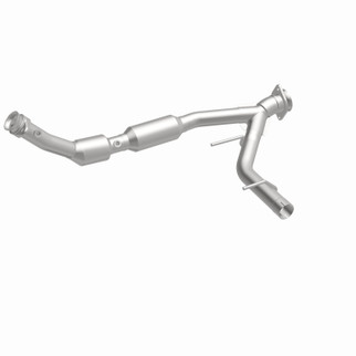 MagnaFlow 03-04 Ford Expedition 5.4L Direct Fit Converter