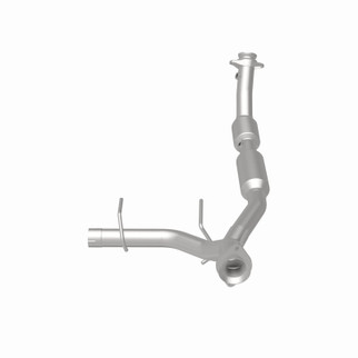 MagnaFlow 03-04 Ford Expedition 5.4L Direct Fit Converter
