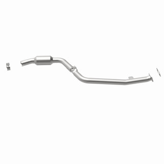 MagnaFlow 11-12 X3 3 L Underbody Direct Fit Converter