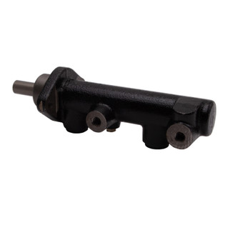 DFC 67-75 Volvo 145 Brake Master Cylinder