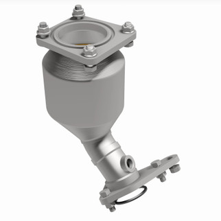 MagnaFlow 16-21 Nissan Maxima 3.5L Direct Fit Converter (California Grade)