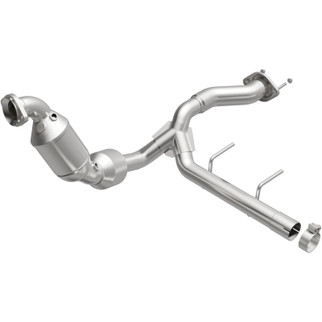 MagnaFlow 22-23 Ford F-150 2.7L Right OEM Direct Fit Converter