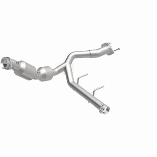 MagnaFlow 21-23 Ford F-150 3.5L Right Underbody Direct Fit Converter