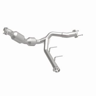MagnaFlow 21-23 Ford F-150 3.5L Right Underbody Direct Fit Converter
