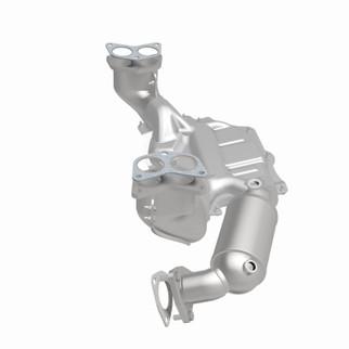 MagnaFlow 11-13 Subaru Forester California Grade CARB Compliant Direct-Fit Catalytic Converter