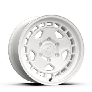 fifteen52 Turbomac HD Classic 16x8 / 6x139.7 BP / 0 ET / 106.2mm CB / 4.5in BS / Classic White Wheel