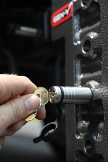 Gen-Y InfiniteRule (1) 3/4in x 3-7/8in Hitch Lock w/2 Keys