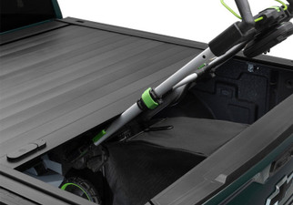 Retrax 24-25 Chevy/GMC Silverado/Sierra EV 6ft Bed without Midgate RetraxPRO MX