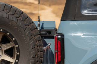DV8 Offroad 21-24 Ford Bronco Tire Carrier
