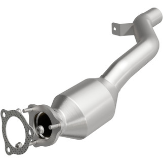 MagnaFlow 10-11 Cayenne V8 4.8 OEM Underbody Direct Fit Converter