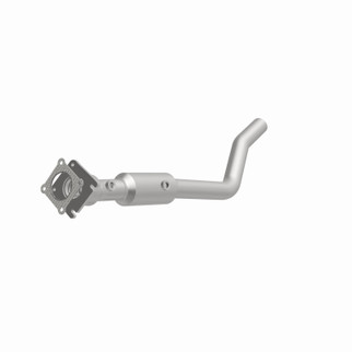 MagnaFlow 11-14 Chrysler 200 2.4L OEM Underbody Direct Fit Converter