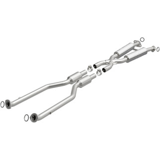 MagnaFlow 15-17 RC350 V6 3.5 OEM Underbody Direct Fit Converter