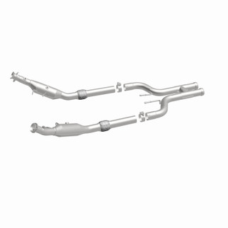 MagnaFlow 2014 Mercedes-Benz S550 4.6L Direct Fit Converter