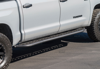 Cali Raised 14-21 Toyota Tundra Step Ed Rock Sliders - Kick Out/BedLiner Filler Plate/PwdrCoat